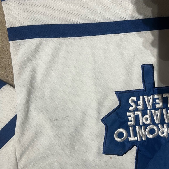 Vintage Starter Toronto Maple Leafs Hockey Jersey Doug Gilmour - Picture 3 of 7